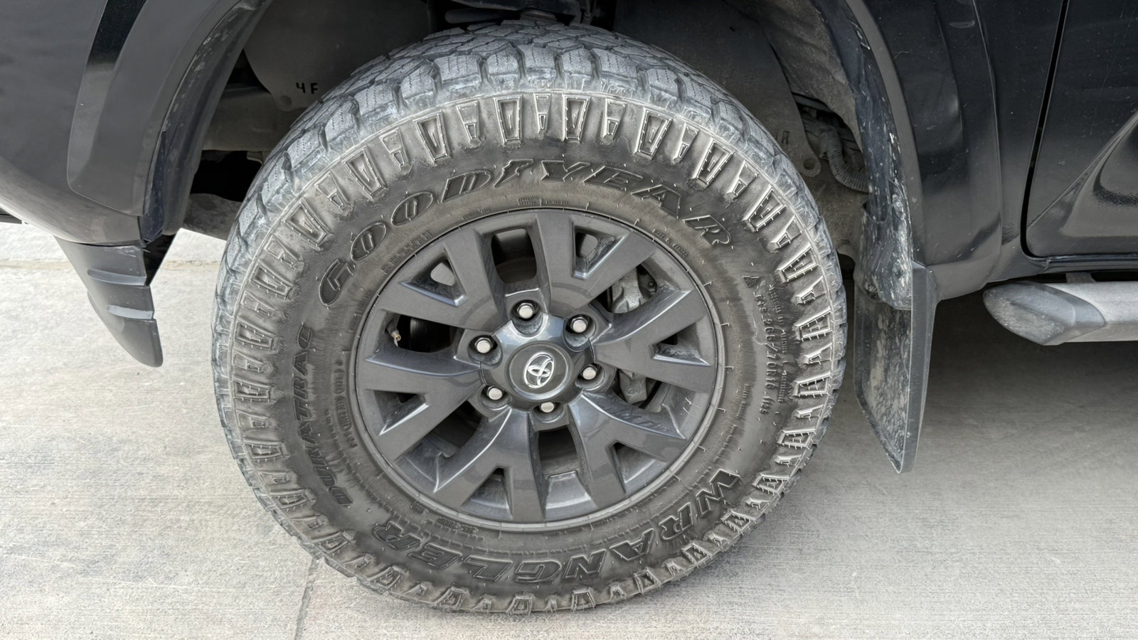 Used 2023 Toyota Tacoma SR5 image 14