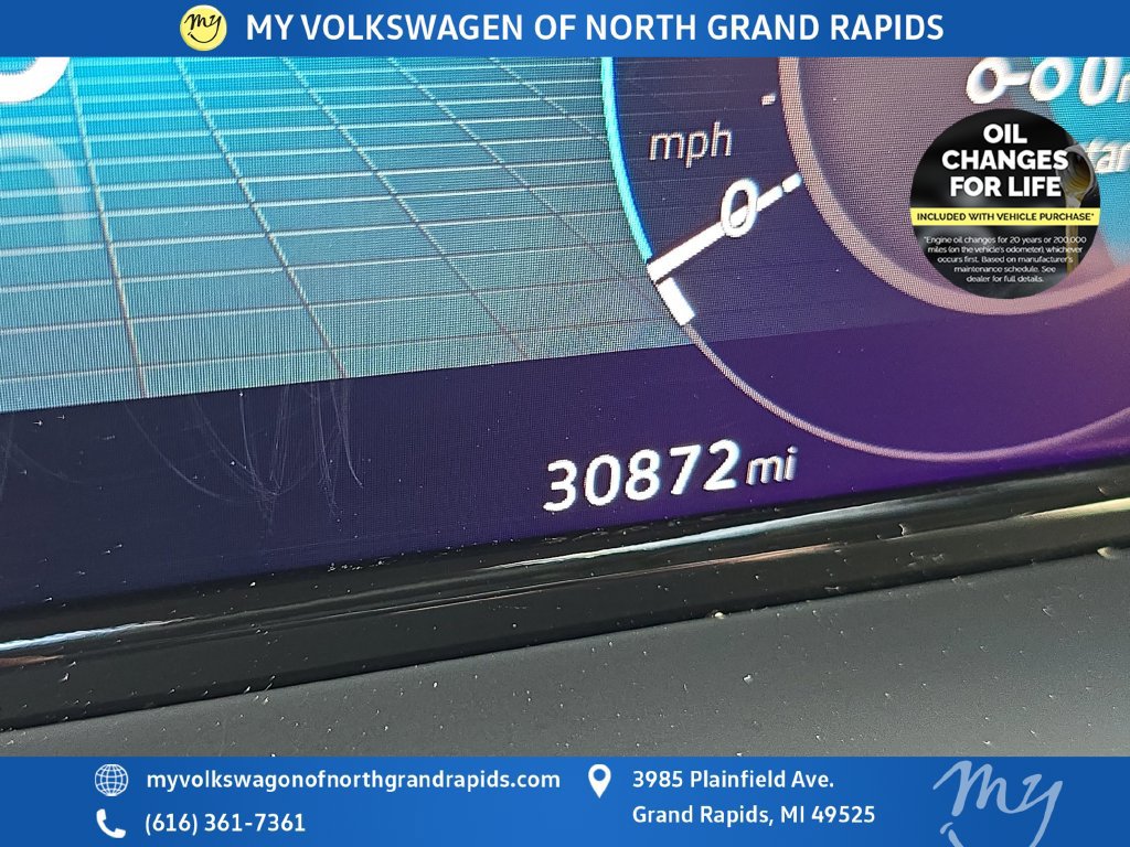 Used 2024 Volkswagen Atlas Cross Sport SE AWD/4WD image 20