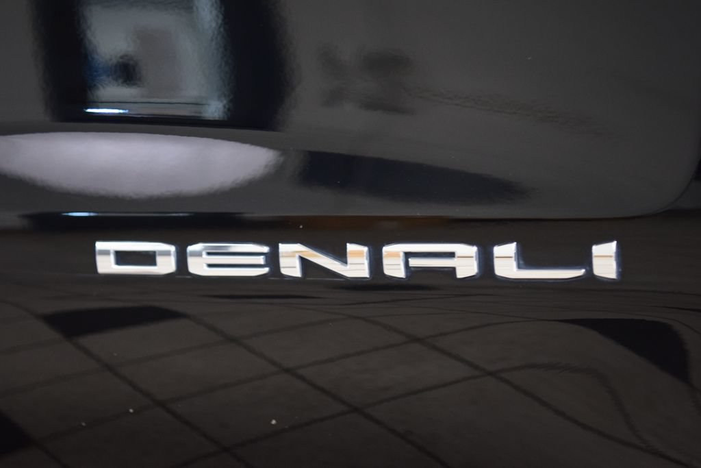 Used 2024 GMC Sierra 1500 Denali AWD/4WD image 17