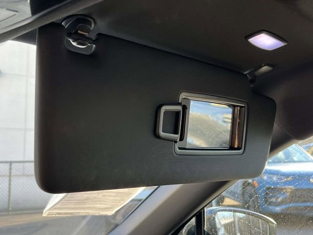 Certified 2021 Volkswagen Tiguan SE R-Line AWD/4WD image 35