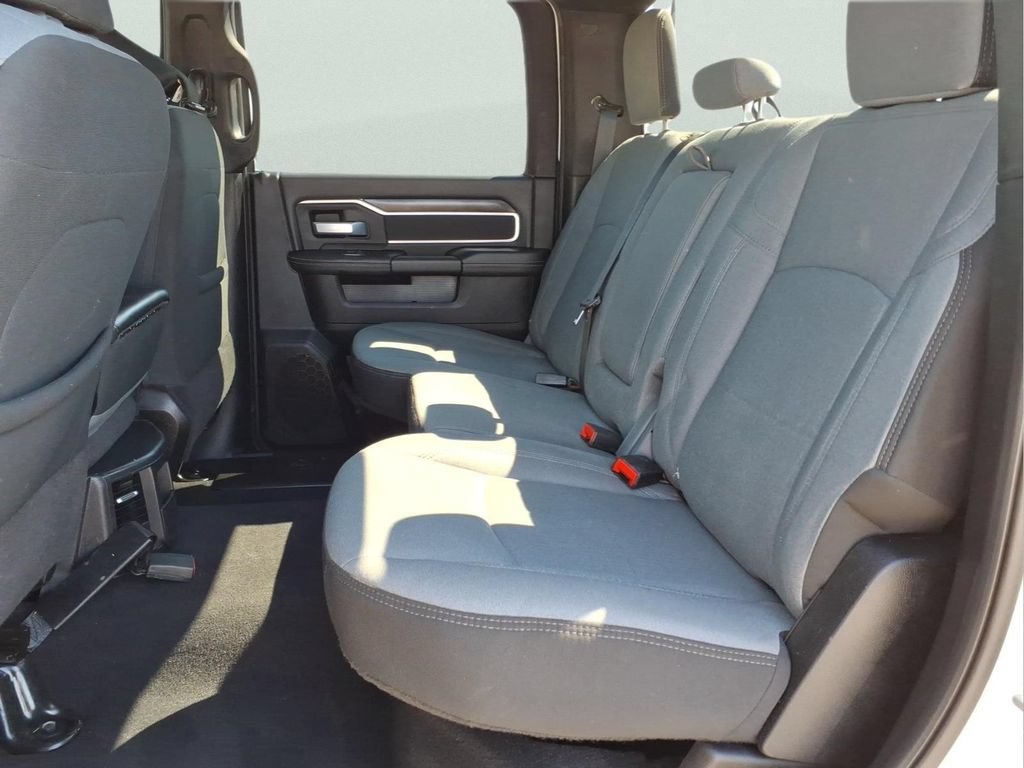 Used 2024 RAM 2500 Big Horn AWD/4WD image 23