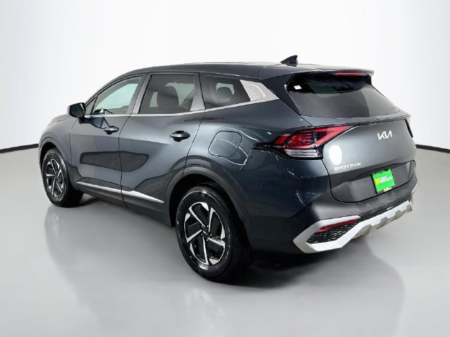 Used 2023 Kia Sportage LX AWD/4WD image 7