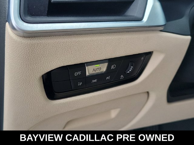 Used 2020 BMW 330i Sedan w/ Convenience Package RWD image 19