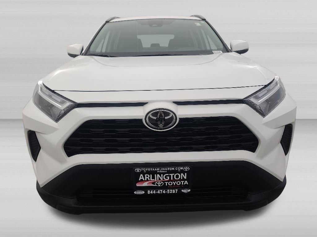 Used 2025 Toyota RAV4 XLE AWD/4WD image 8