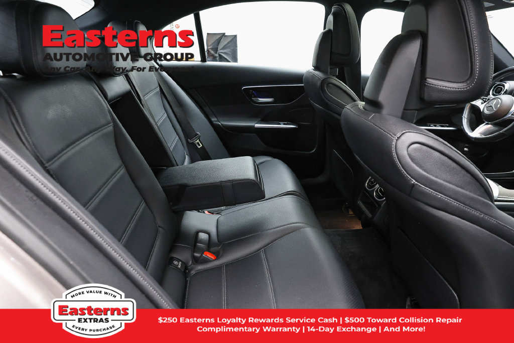 Used 2023 Mercedes-Benz C 300 4MATIC Sedan image 24