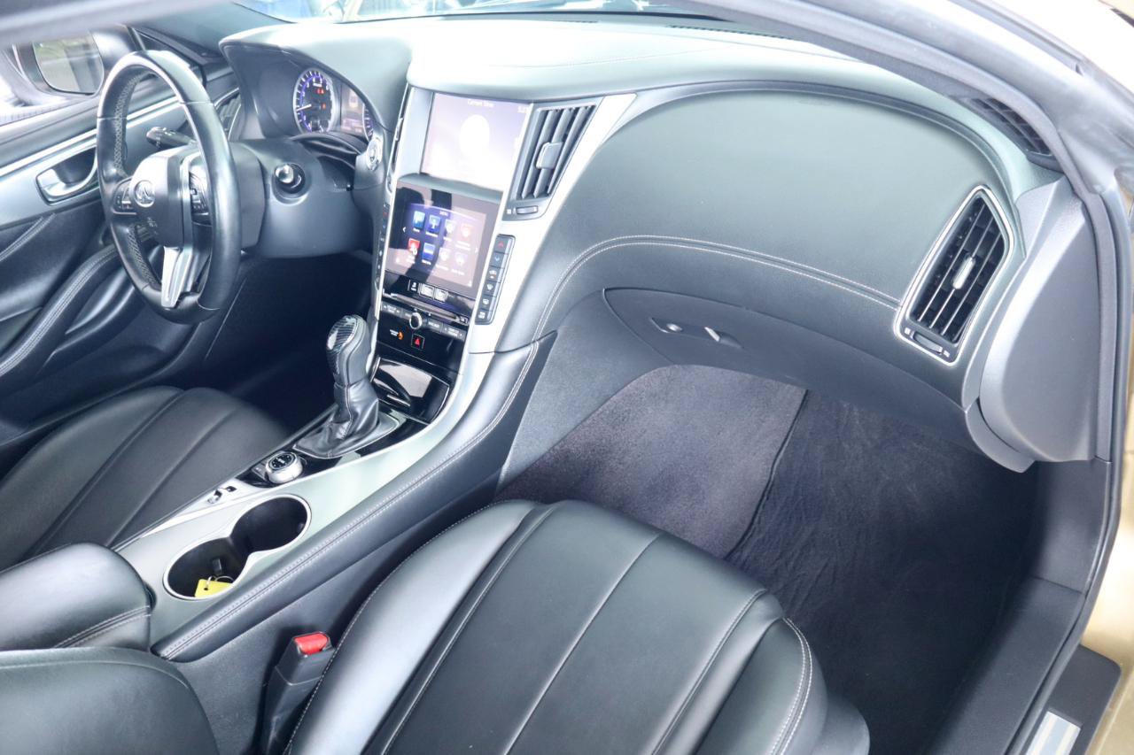 Used 2018 INFINITI Q60 3.0t Luxe RWD image 36