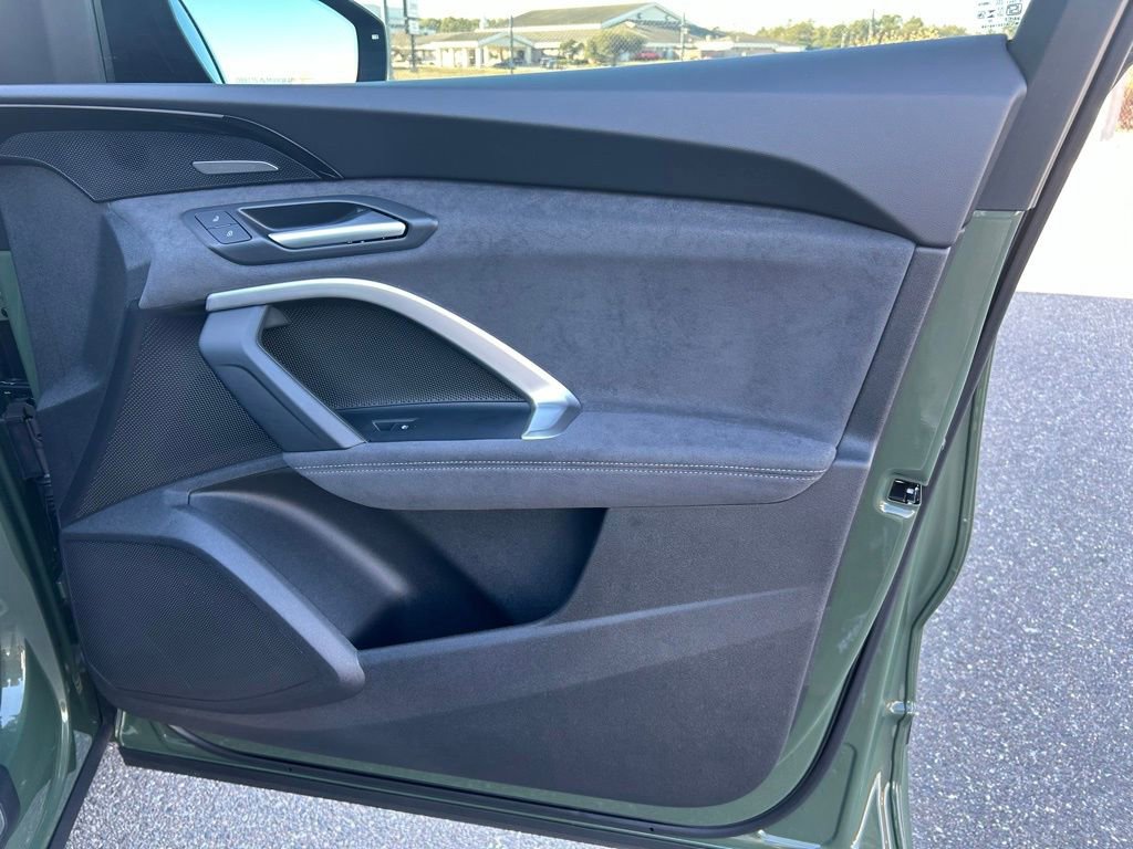 New 2025 Audi SQ5 Premium Plus image 41