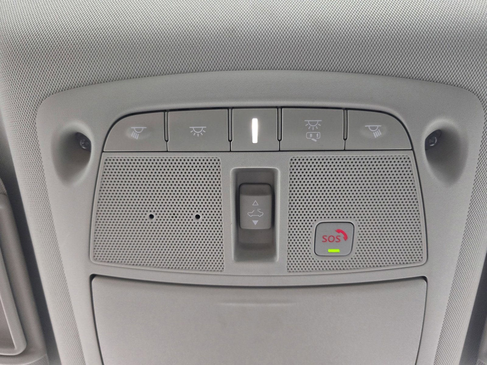 Used 2023 Nissan Armada Platinum w/ Captain's Chairs Package RWD image 36