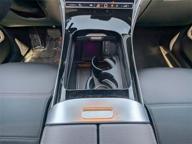 Used 2025 Mercedes-Benz GLC 300 image 20