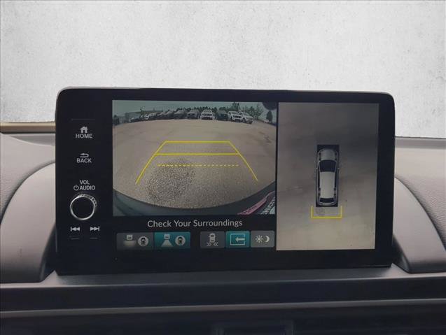 Used 2025 Honda Pilot Elite image 14