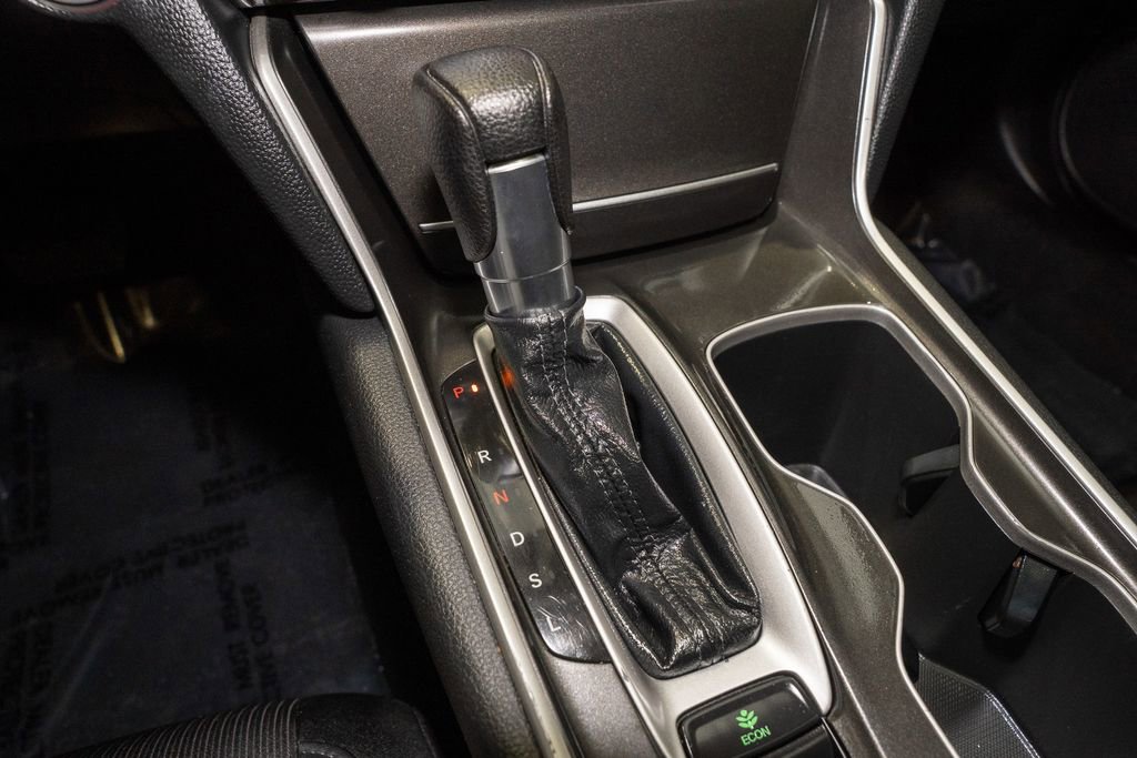 Used 2020 Honda Accord EX image 16