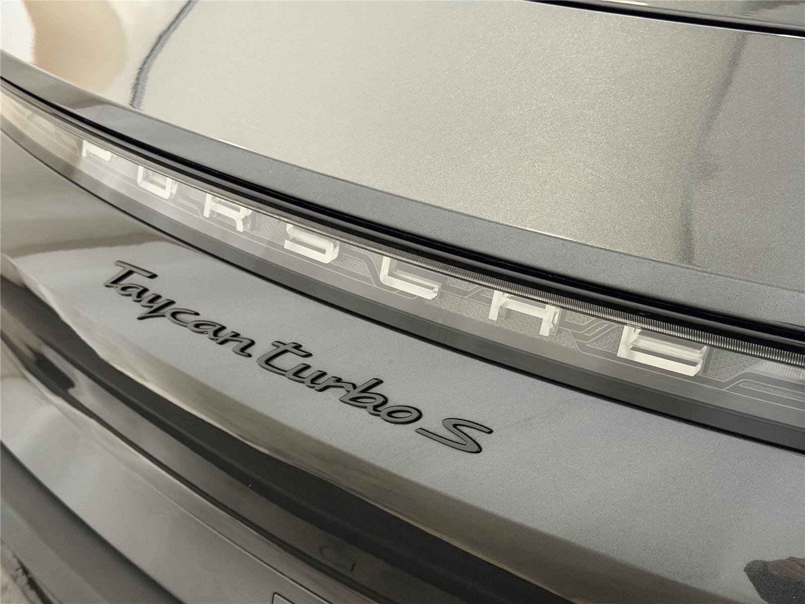 Certified 2021 Porsche Taycan Turbo S w/ Premium Package image 25