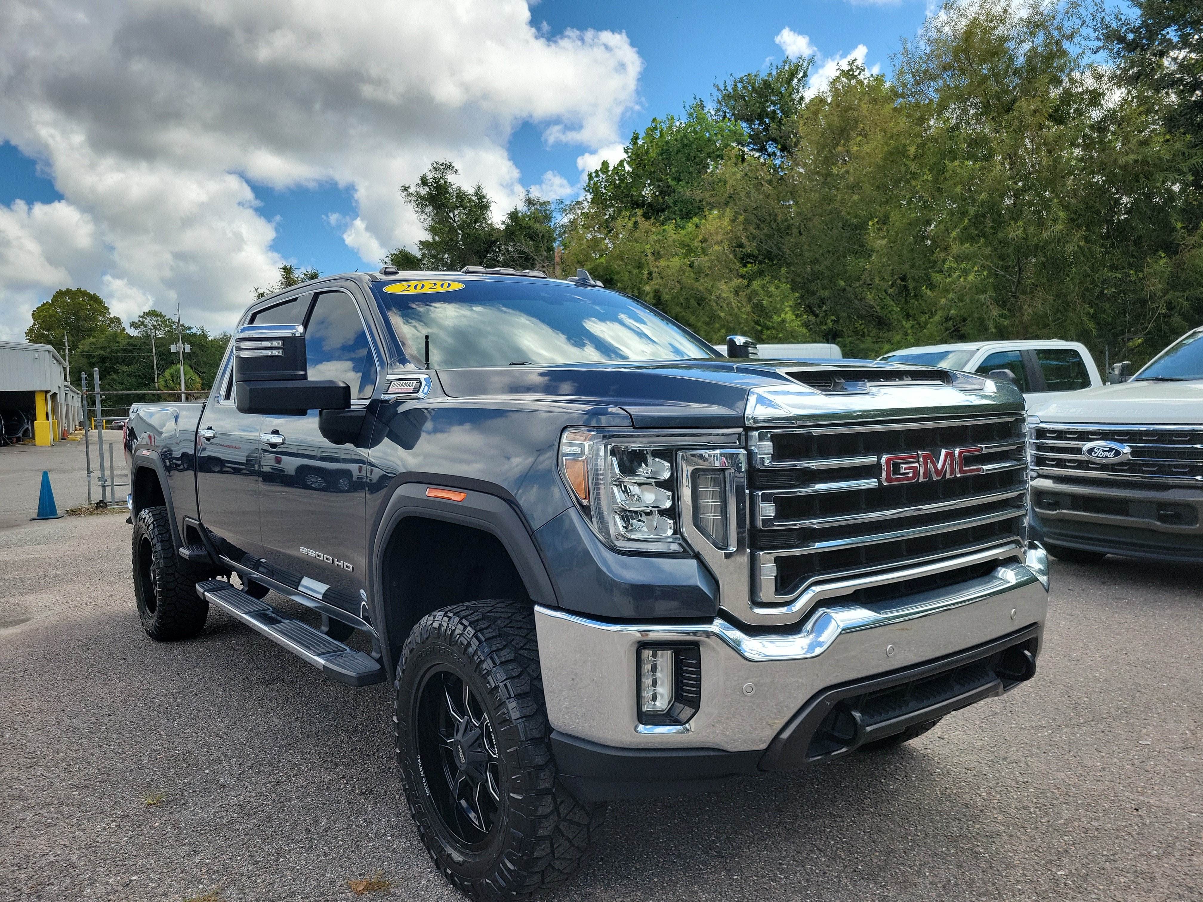 Used 2020 GMC Sierra 2500 SLT w/ SLT Premium Plus Package AWD/4WD video 2