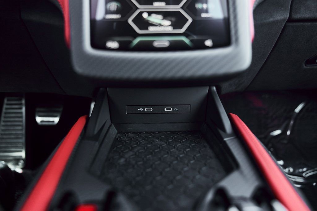 Used 2025 Lamborghini Revuelto image 63