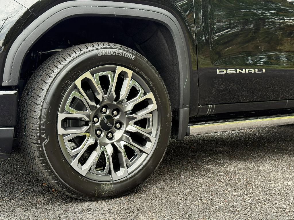 New 2026 GMC Sierra 1500 Denali Ultimate image 17