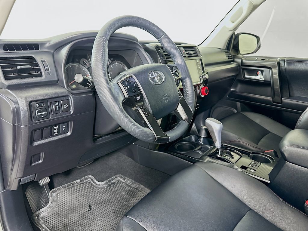 Certified 2023 Toyota 4Runner TRD Off-Road Premium AWD/4WD image 9
