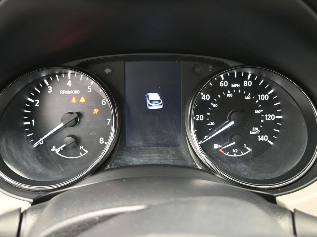 Used 2018 Nissan Rogue Sport SV image 22