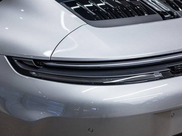 Certified 2025 Porsche 911 Carrera image 20