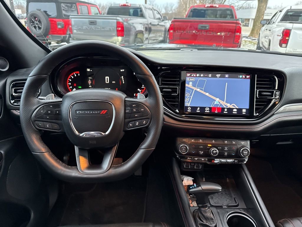 Used 2025 Dodge Durango GT image 33