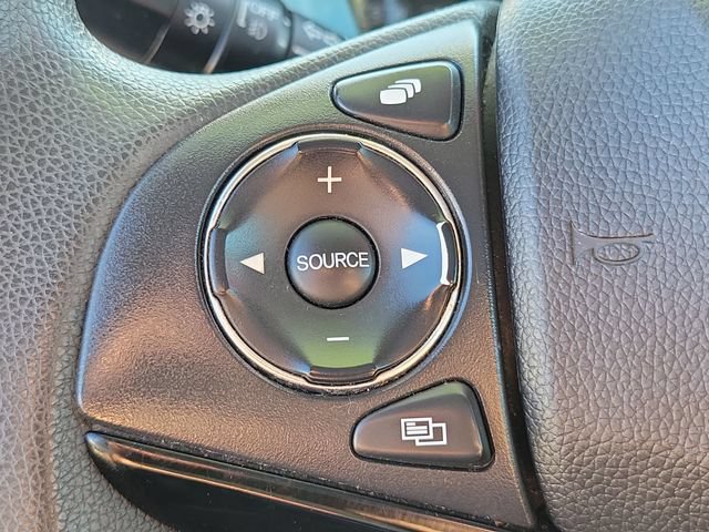 Used 2022 Honda HR-V EX image 9
