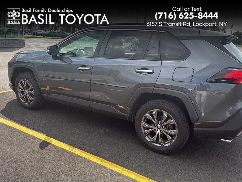 Used 2022 Toyota RAV4 Limited
