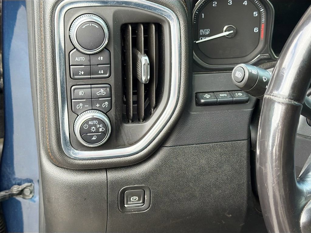 Used 2019 GMC Sierra 1500 AT4 w/ AT4 Premium Package AWD/4WD image 10