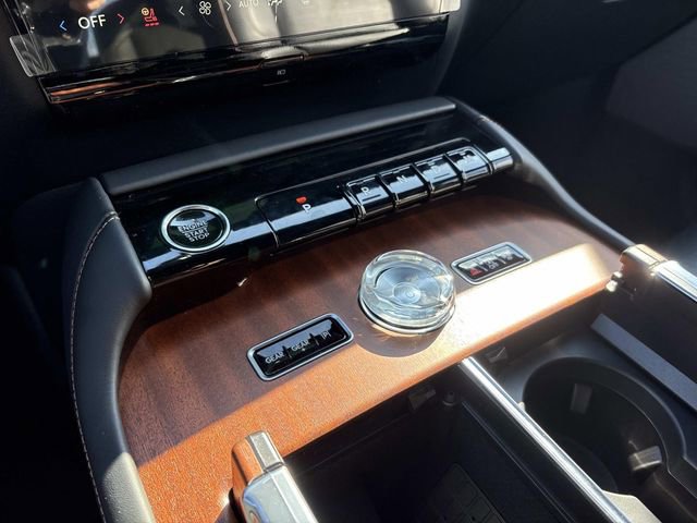 New 2026 Lincoln Navigator Black Label image 31