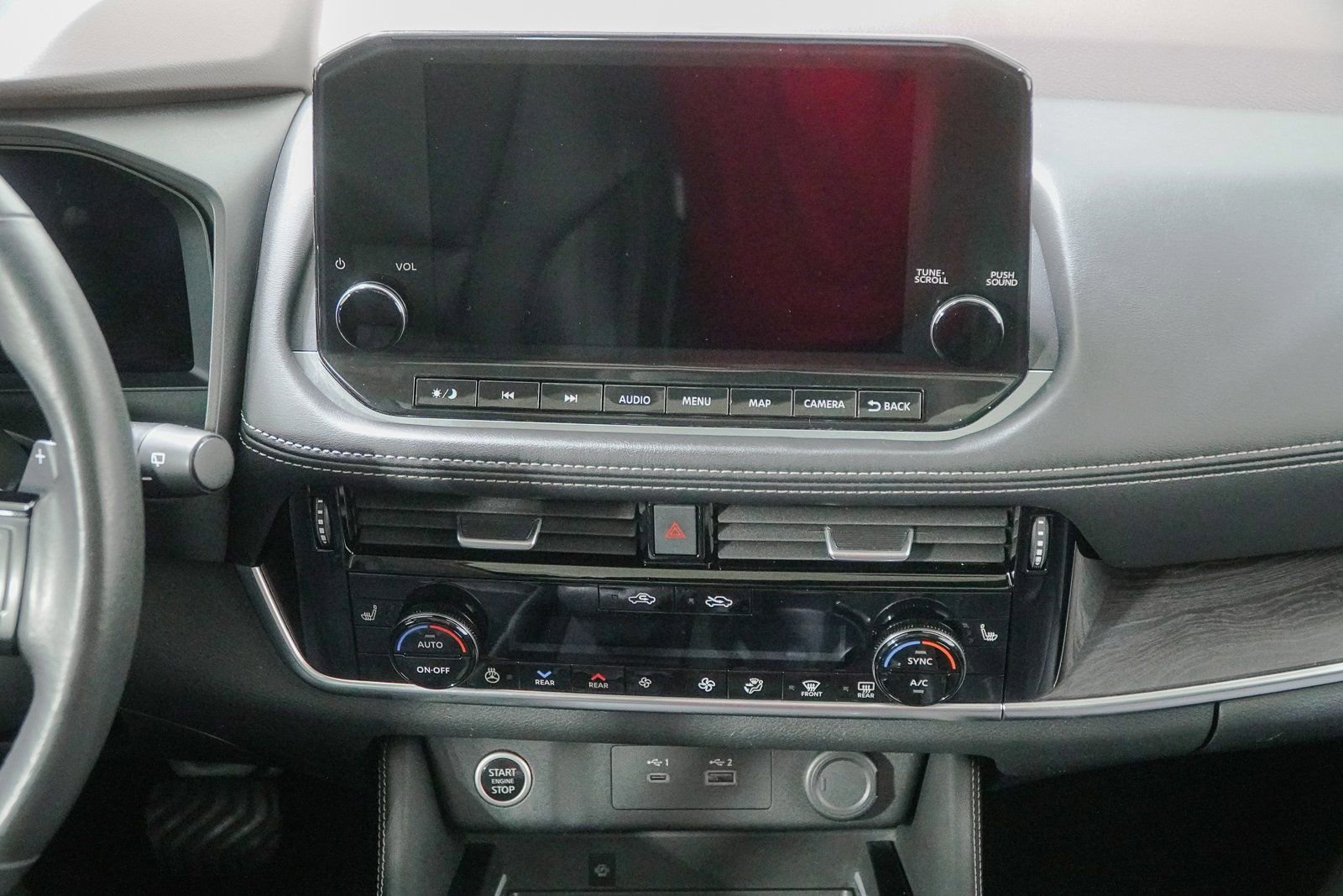 Used 2022 Nissan Rogue Platinum w/ Head-Up Display Package image 28