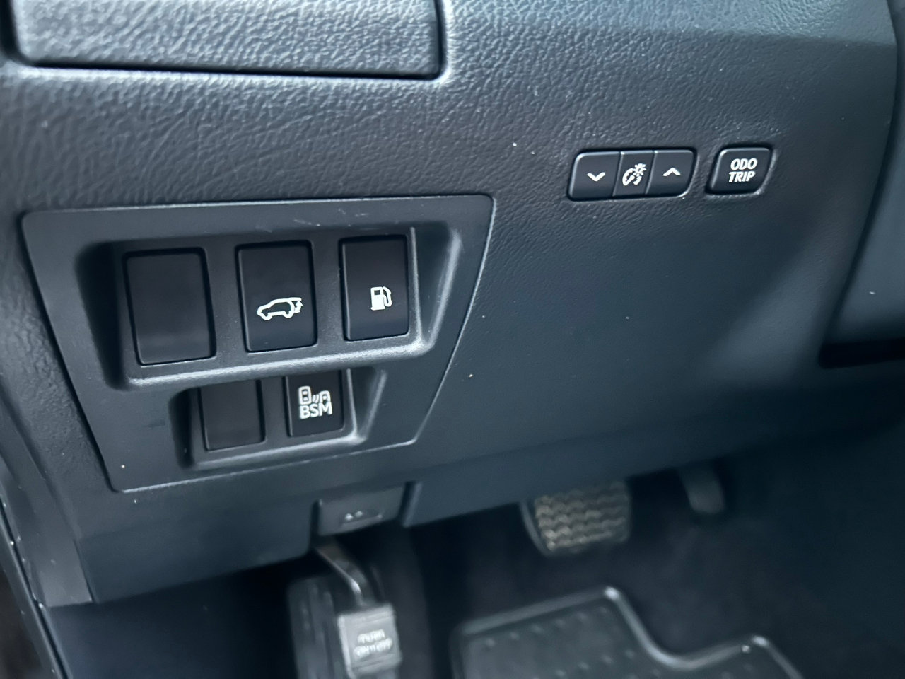 Used 2014 Lexus RX 450h AWD image 10