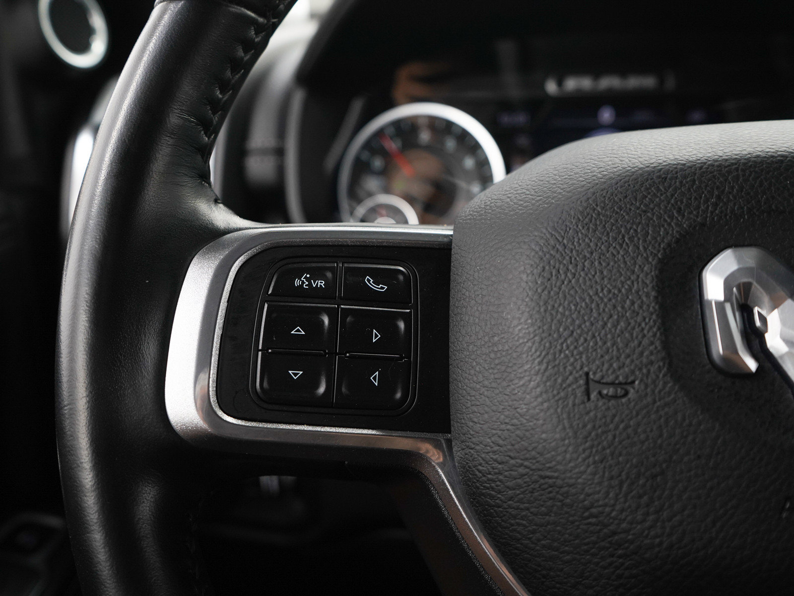 Used 2022 RAM 2500 Laramie AWD/4WD image 24