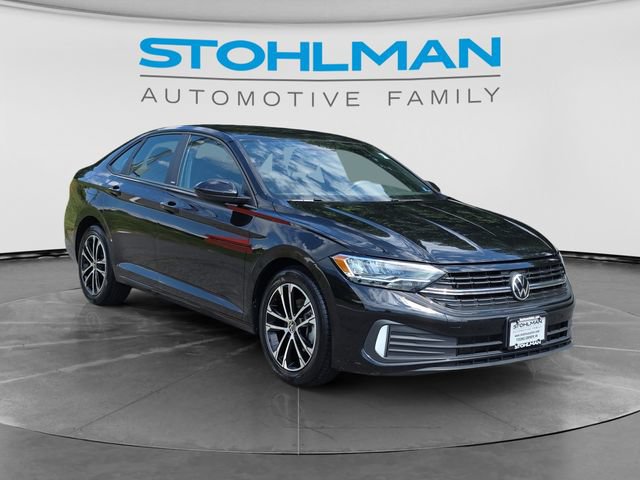 Certified 2023 Volkswagen Jetta Sport FWD image 3