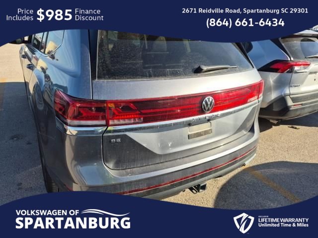 Used 2024 Volkswagen Atlas SE image 16