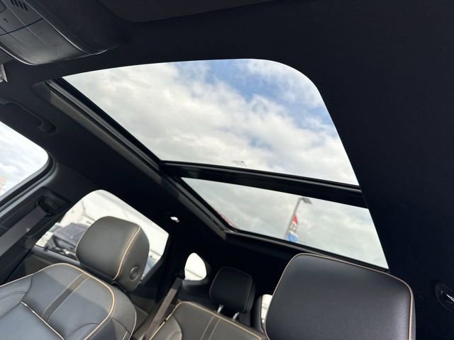 Certified 2024 Chevrolet Blazer Premier image 19