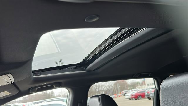 Used 2025 Honda CR-V Sport Touring image 11