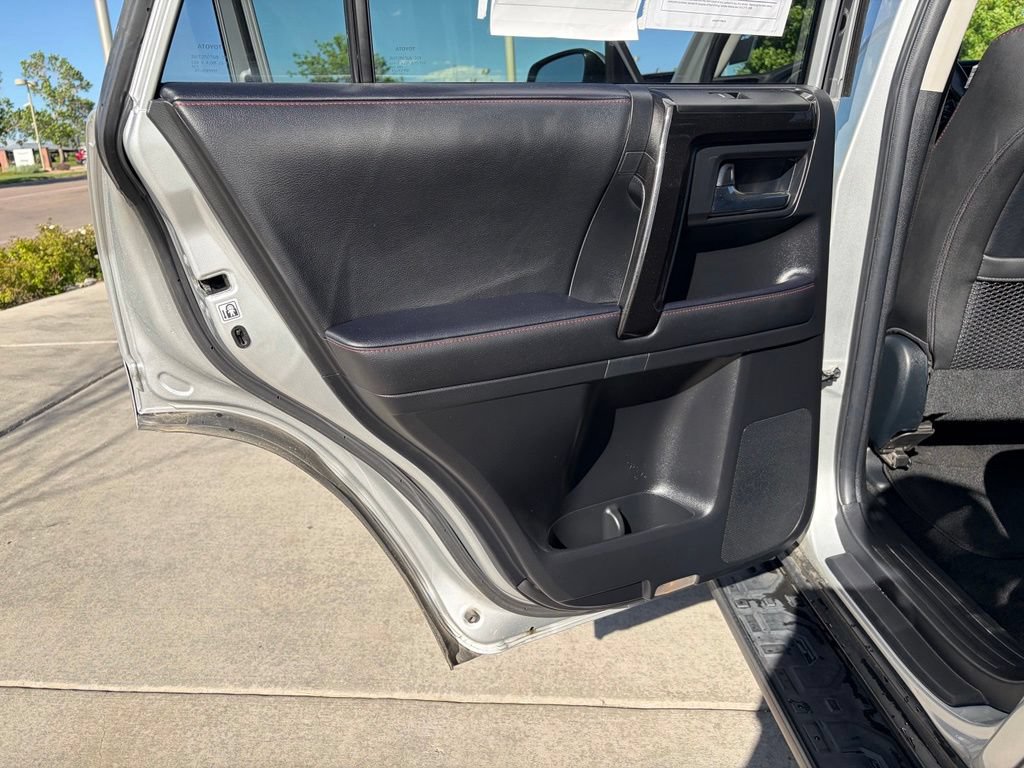 Used 2024 Toyota 4Runner TRD Off-Road Premium AWD/4WD image 16