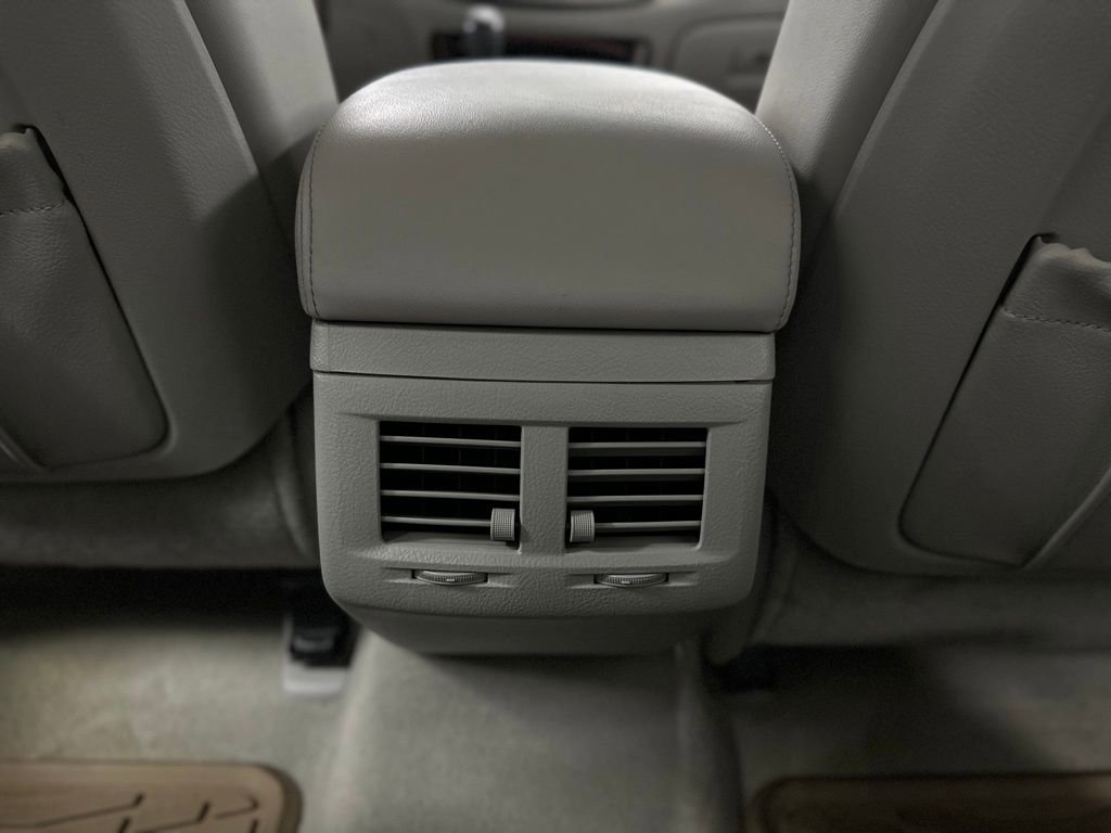 Used 2012 Toyota Avalon Limited image 20