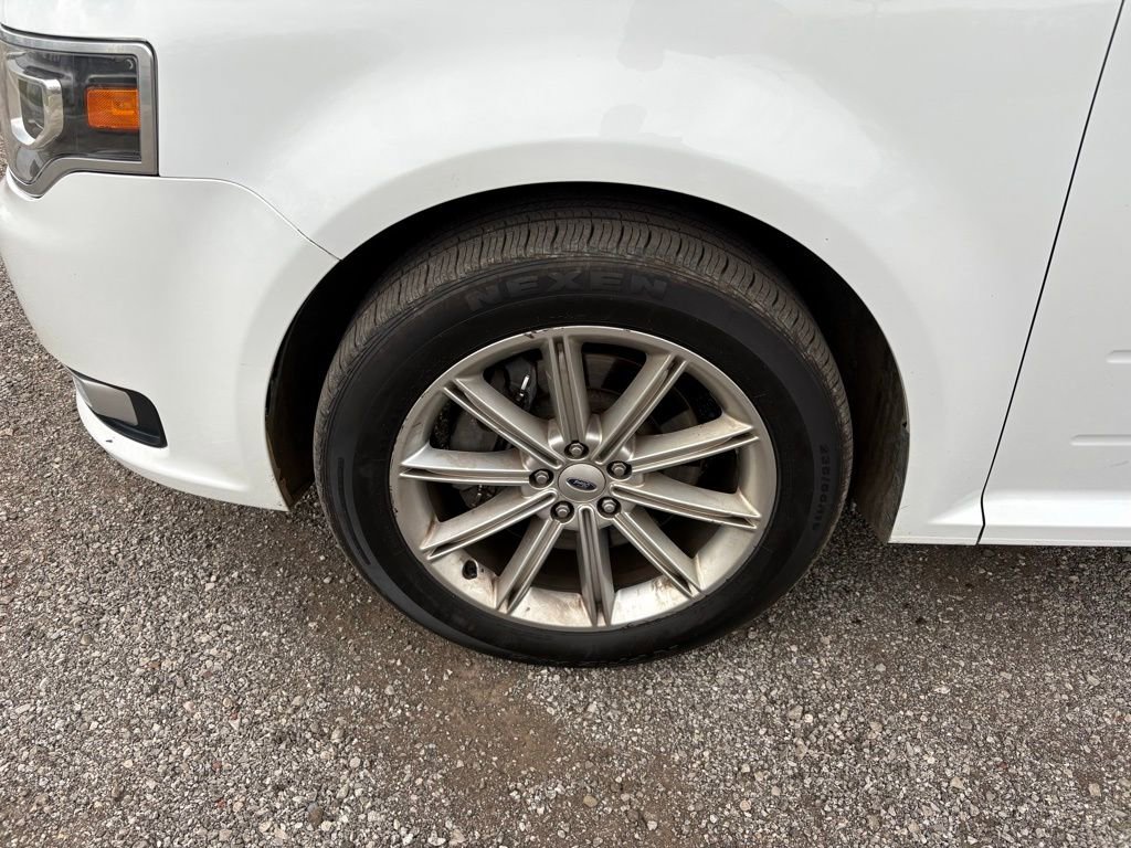 Used 2019 Ford Flex Limited FWD image 24