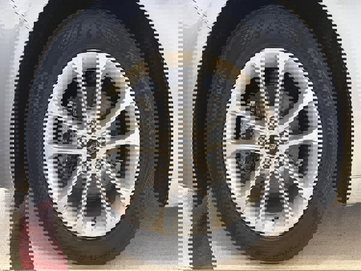 Used 2020 Ford Fusion SE image 13