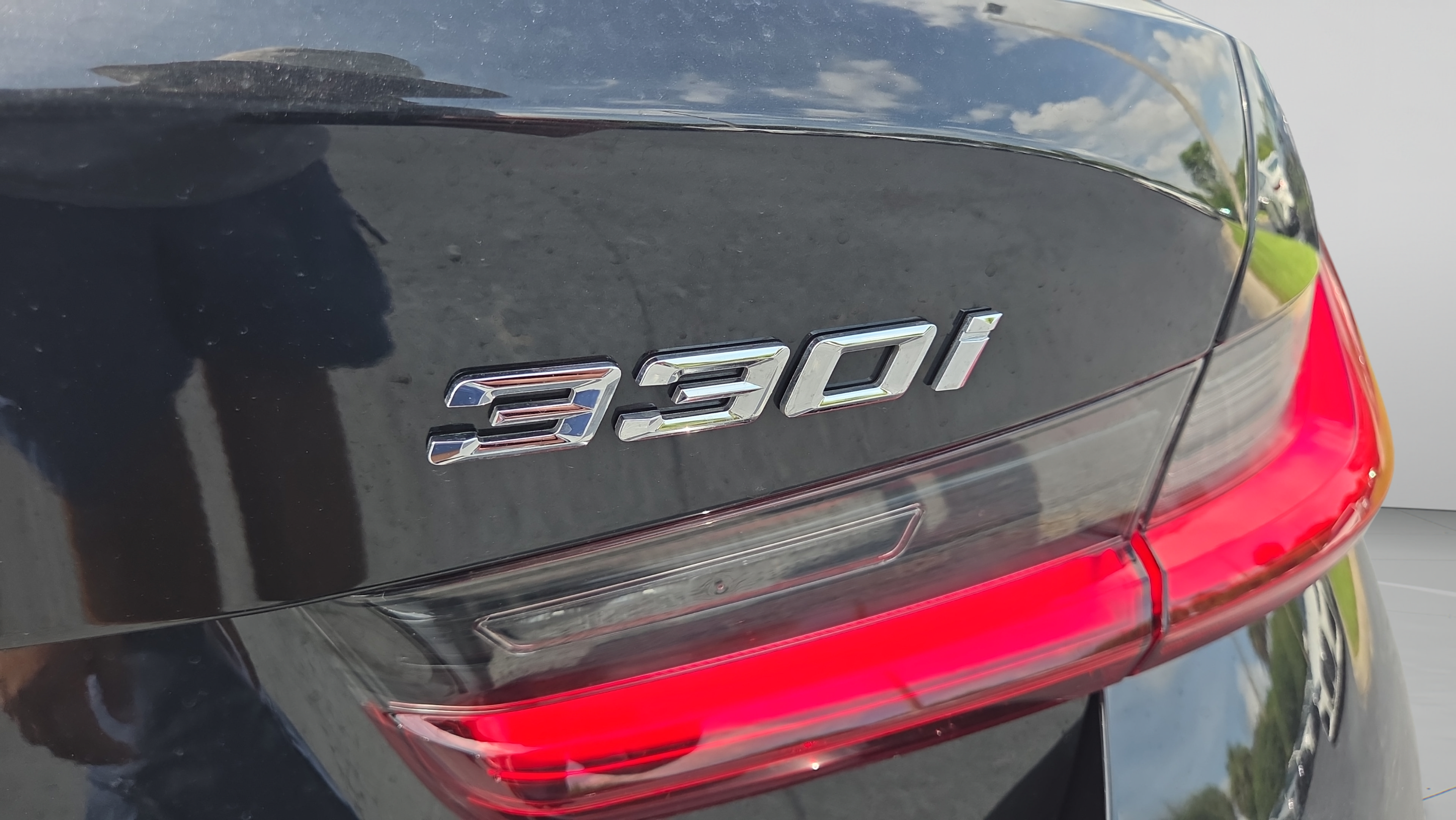 Used 2023 BMW 330i Sedan w/ Driving Assistance Package RWD image 38