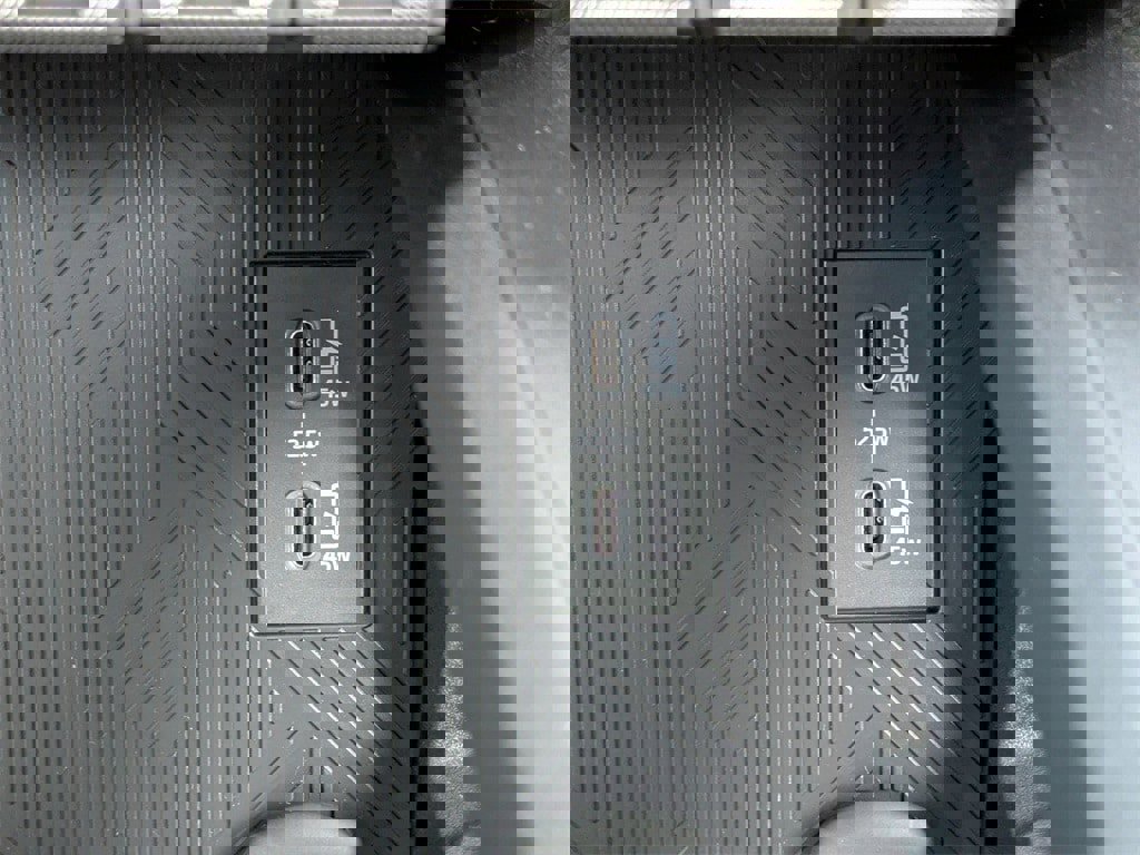 New 2025 Toyota 4Runner Limited image 24