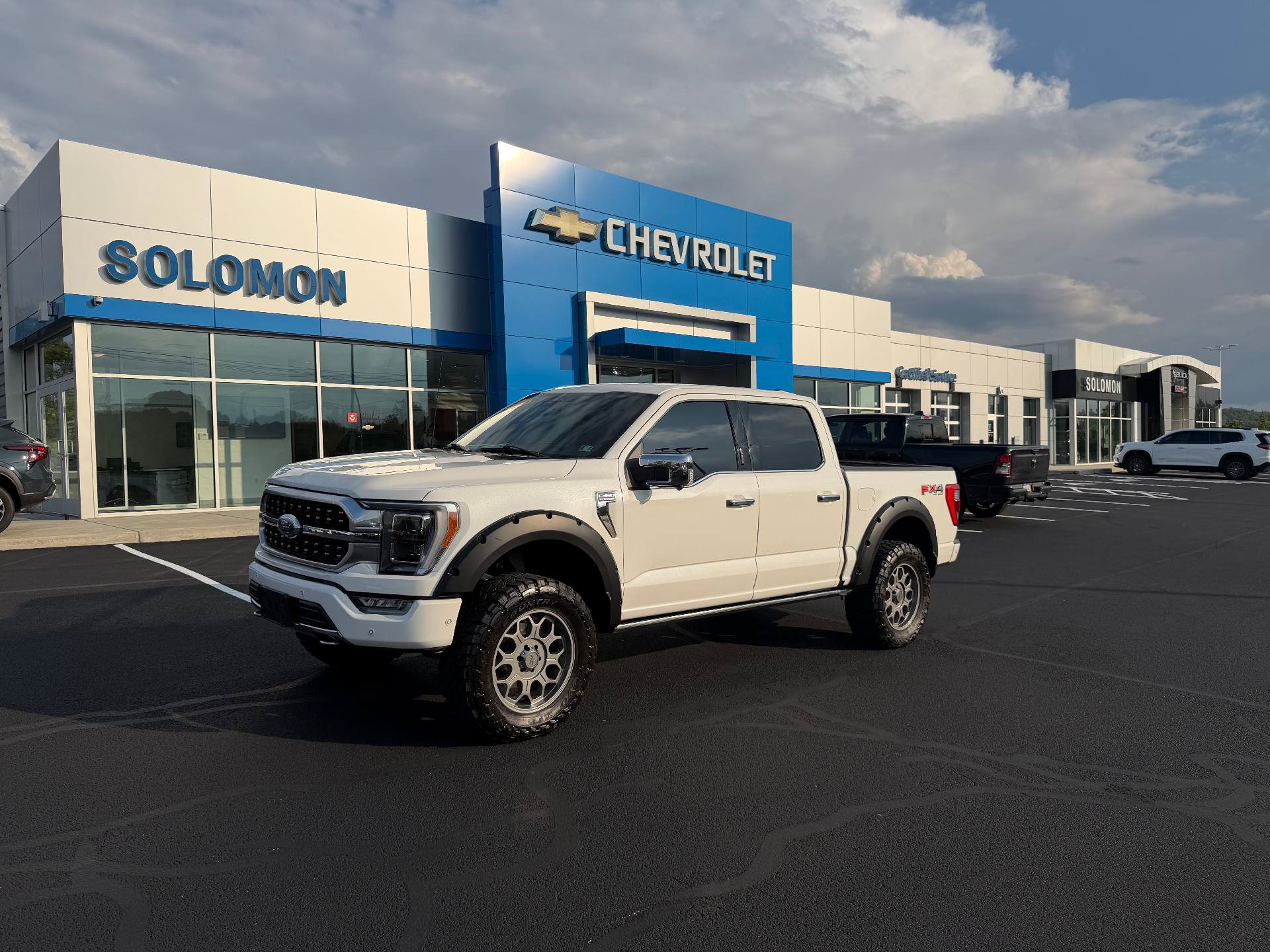 Used 2022 Ford F150 Platinum w/ Equipment Group 701A High AWD/4WD image 1