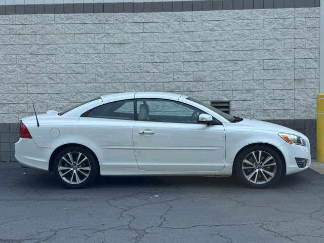 Used 2012 Volvo C70 T5 w/ Climate Pkg FWD image 17