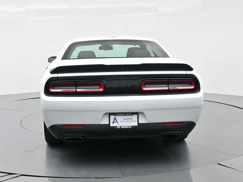 Used 2021 Dodge Challenger R/T w/ Performance Handling Group image 34