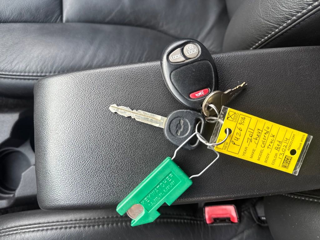 Used 2011 Chevrolet Colorado LT image 23