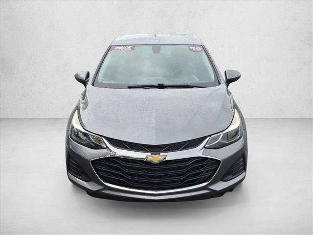 Used 2019 Chevrolet Cruze LT FWD image 2