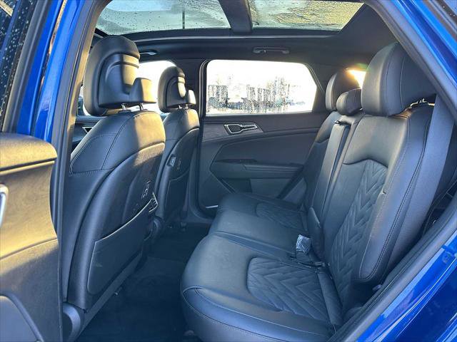 Used 2023 Kia Sportage X-Line w/ X-Line Premium Package image 16