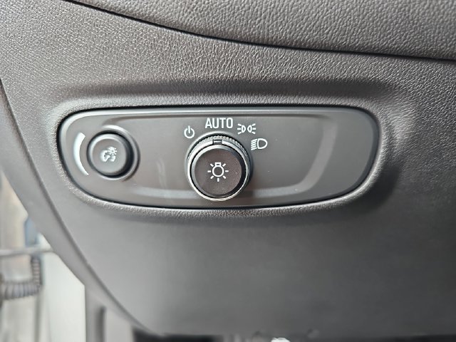 Used 2021 Chevrolet Equinox LT FWD image 29