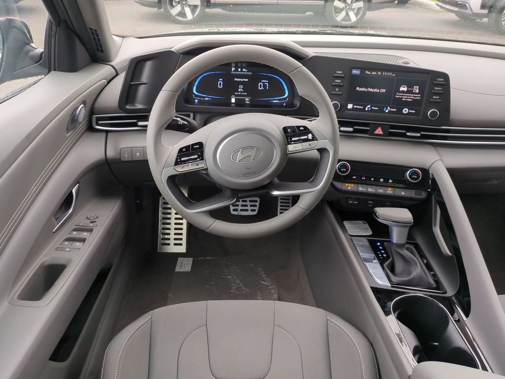 New 2026 Hyundai Elantra SEL Sport image 17