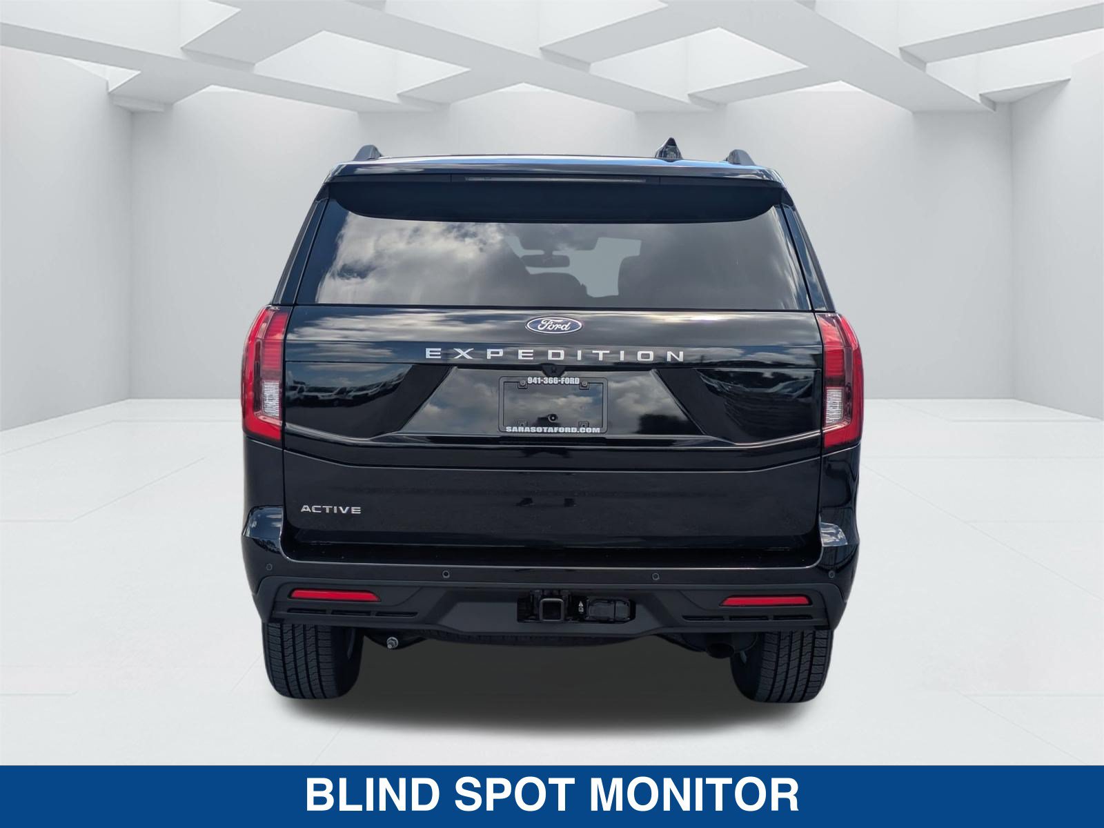 New 2026 Ford Expedition Active RWD image 7