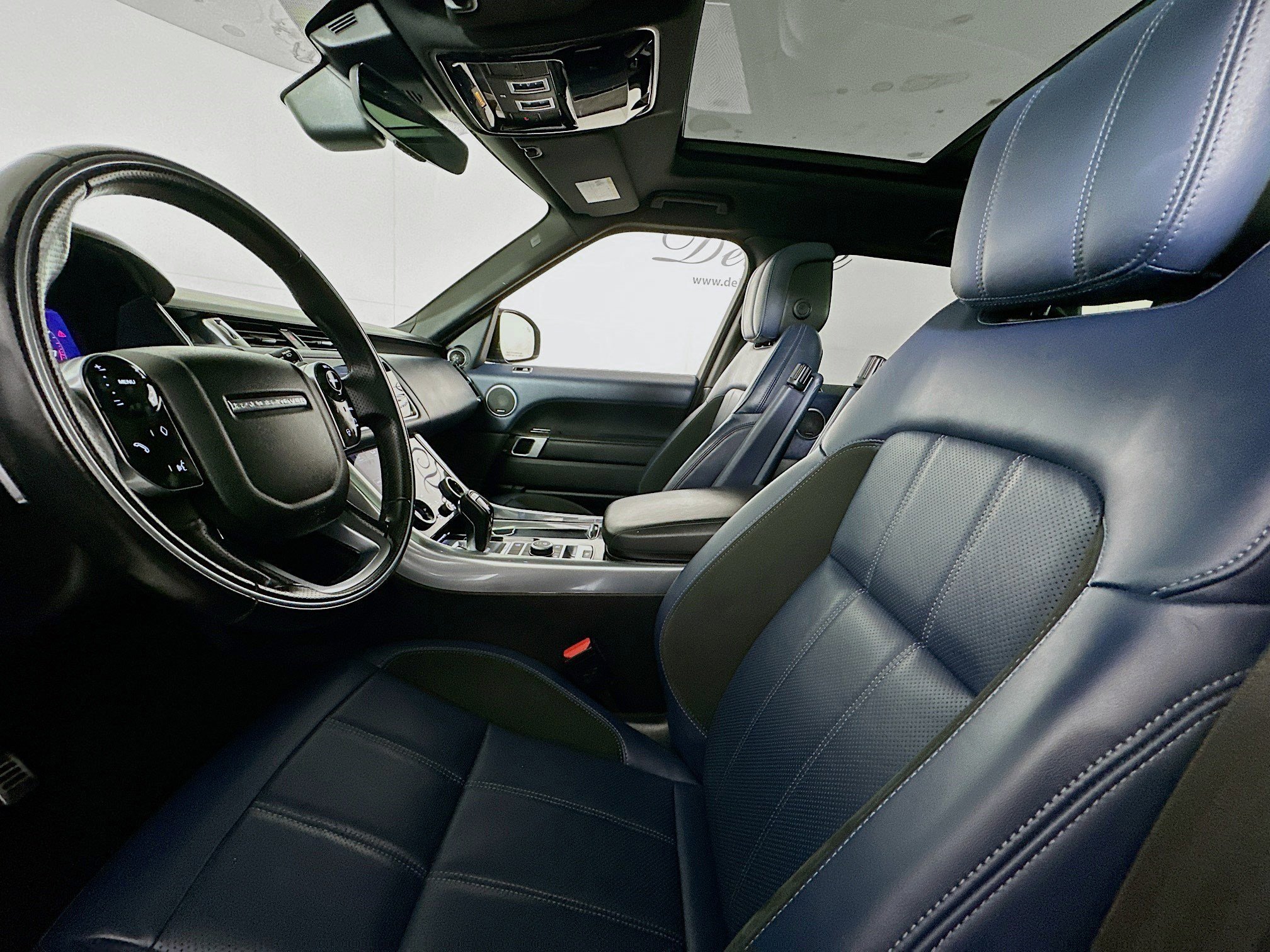 Used 2022 Land Rover Range Rover Sport HSE Dynamic image 21